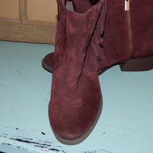 Kenneth Cole Reaction Fringe Ankle Booties - 8.5M